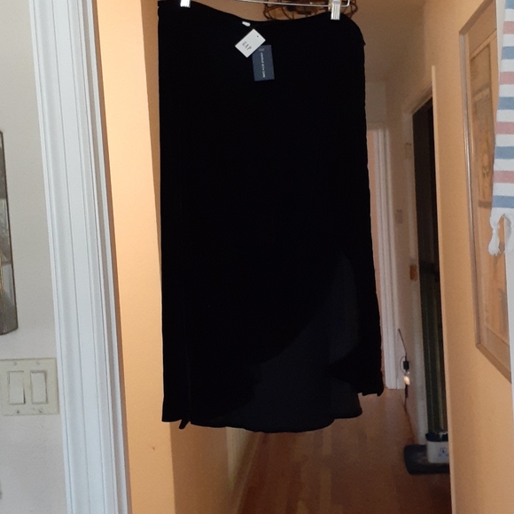 VELVET WRAP SKIRT! M - Picture 3 of 5